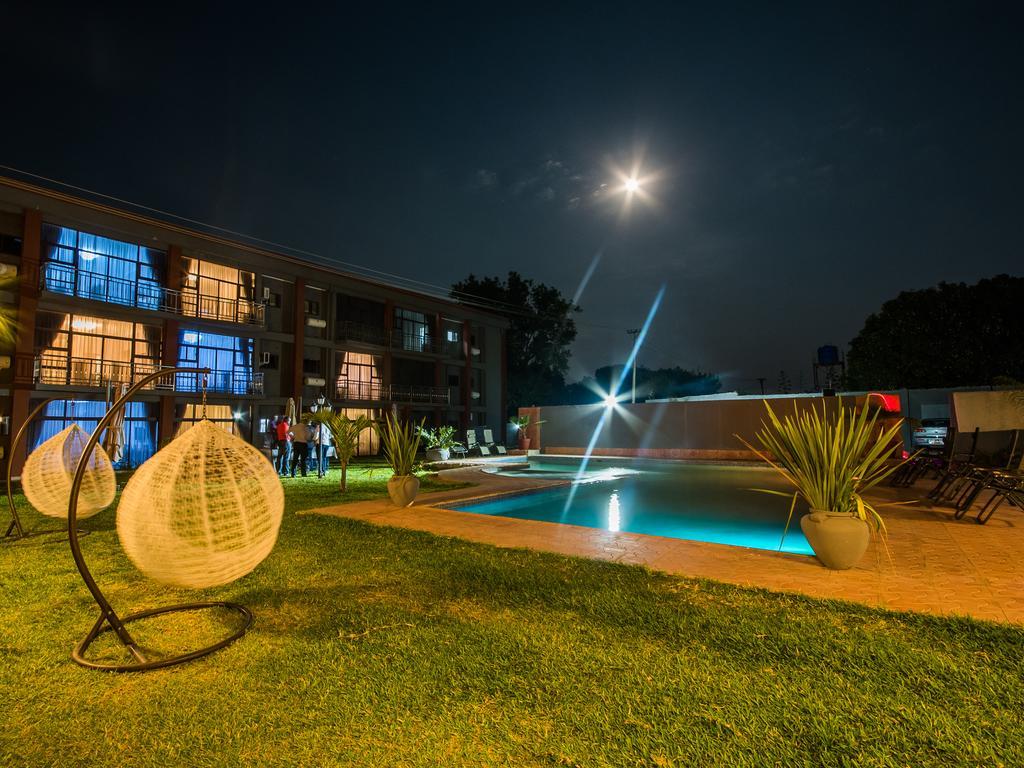 Sherbourne Hotel Kitwe Exteriér fotografie